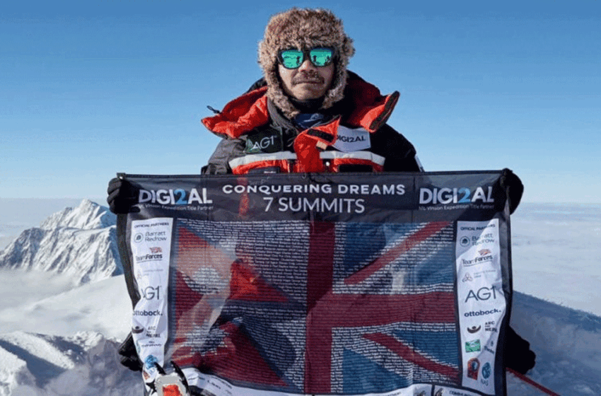  दुवै खुट्टा गुमाएका हरि बुढामगर अन्टार्कटिकाको सर्वोच्च माउन्ट भिन्सनमा