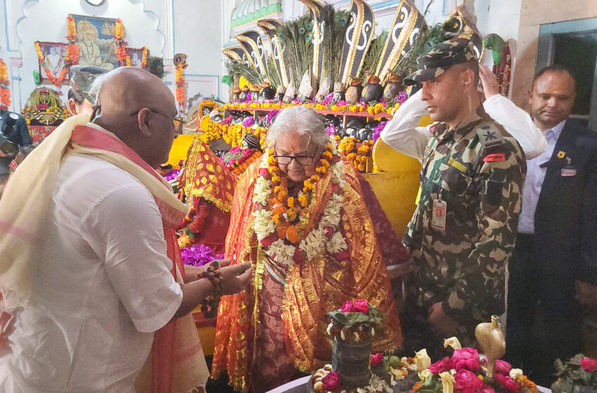  प्रधानमन्त्री कार्कीद्वारा जनकपुरस्थित जानकी मन्दिरमा पूजाअर्चना