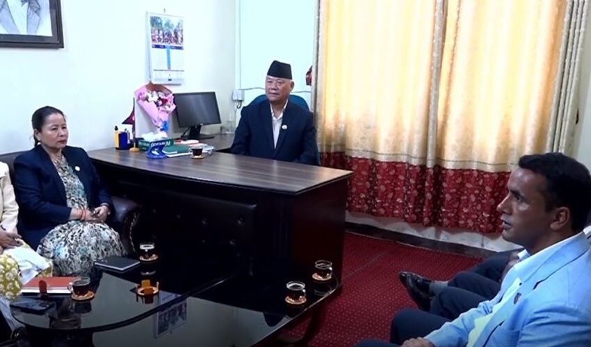  सरकारले ल्याएका अध्यादेशबारे छलफल गर्न विपक्षी दलको बैठक बस्दै